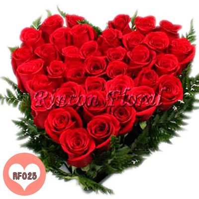 CAJA CORAZÓN CON 36 ROSAS Y LEATHER RF025
