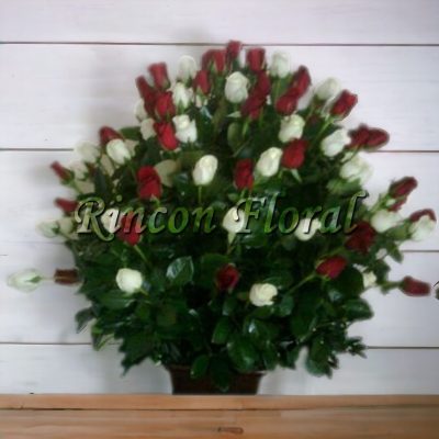 BASE DE CERAMICA CON 100 ROSAS RF045