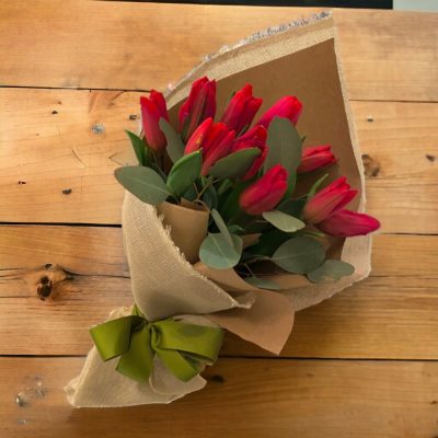 BOUQUET CON 10 TULIPANES RF033