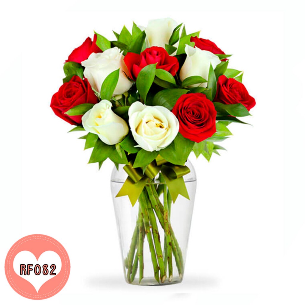 12 Rosas Rojas y Blancas en Jarrón. CÓDIGO: RF082 – Rincón Floral