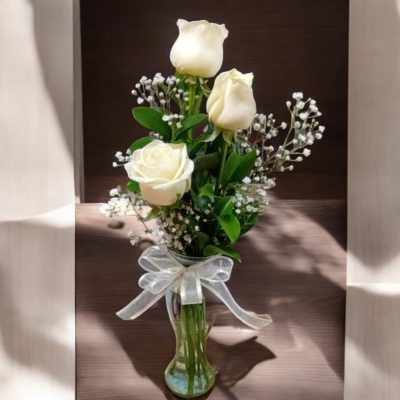 VIOLETERO CON 3 ROSAS BLANCAS RF148