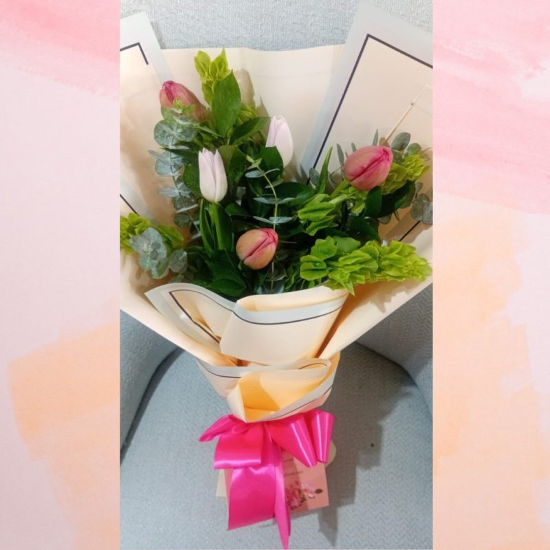 BOUQUET CON 5 TULIPANES RF701 - Imagen 4