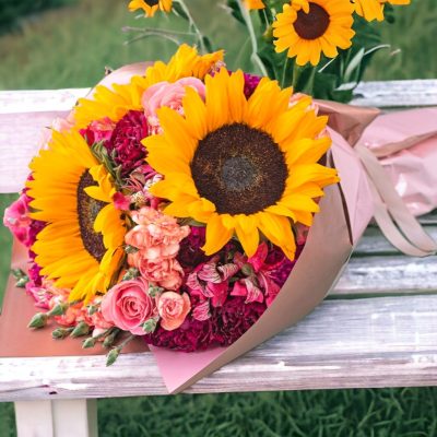 BOUQUET CON 3 GIRASOLES RF415