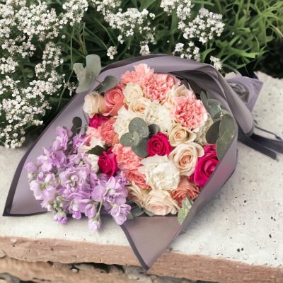BOUQUET CON ROSAS Y CLAVELES RF426