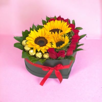 CAJA CORAZON CON GIRASOLES Y ROSAS RF727