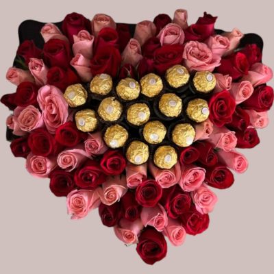 CAJA CORAZÓN CON ROSAS Y FERREROS RF751