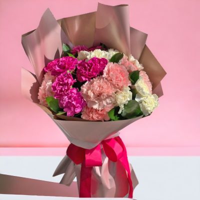 BOUQUET CON 18 CLAVELES VARIADOS RF853