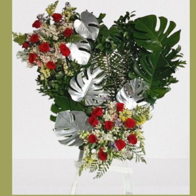 CORAZÓN CON ROSAS Y HOJA DE PIÑANONA RF216