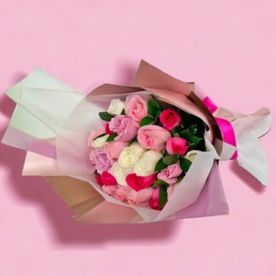 BOUQUET CON 24 ROSAS VARIADAS RFM849