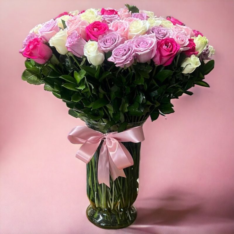 JARRÓN CON 100 ROSAS VARIADAS RFM840