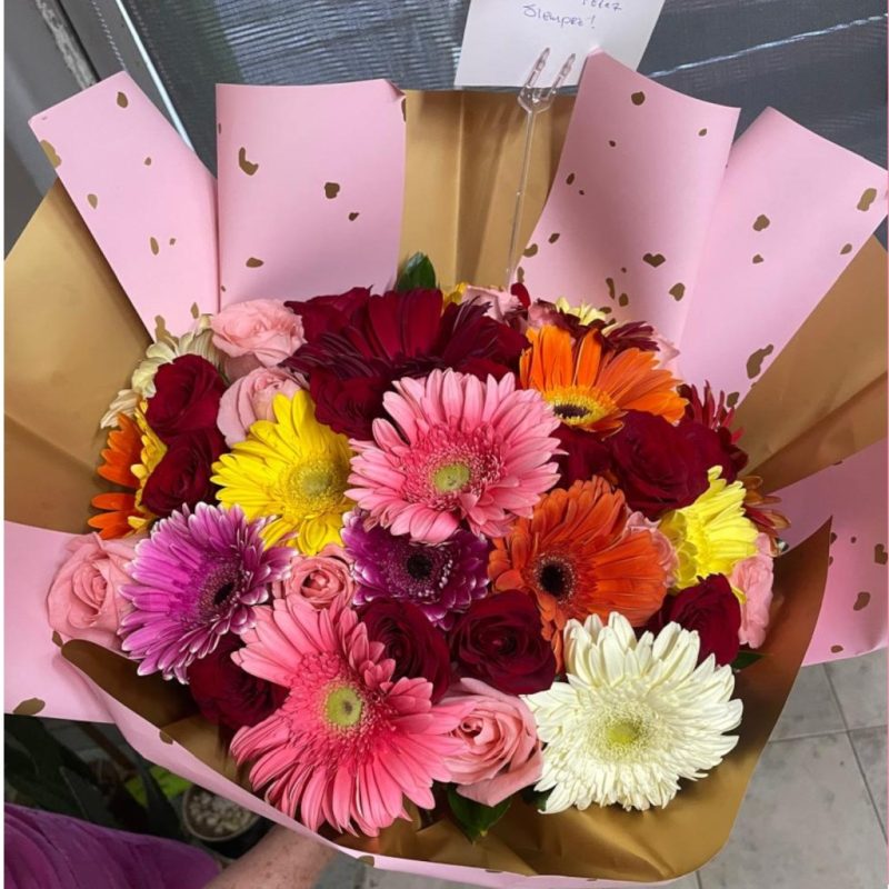 BOUQUET CON 16 GERBERAS RF994