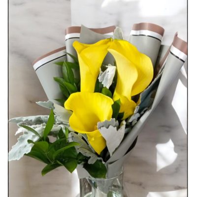 BOUQUET CON 3 CALAS RF959