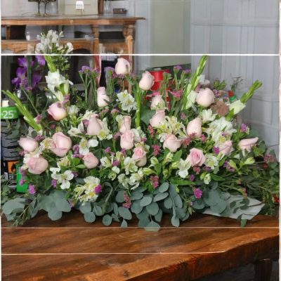 JARDINERA CON ROSAS Y STATICE RF967