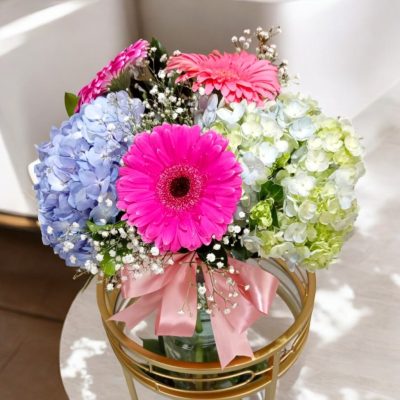 JARRÓN CON HORTENSIAS Y GERBERAS RF933