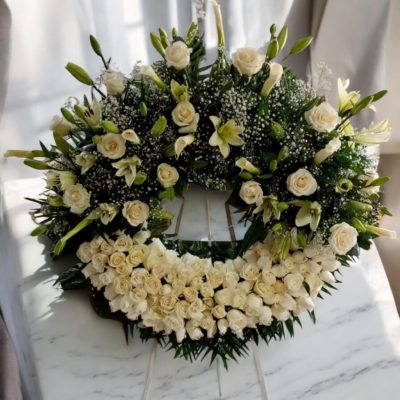 ARO FLORAL CON 100 ROSAS RF942