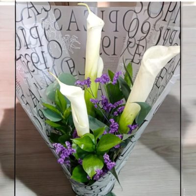 BOUQUET CON 3 ALCATRACES RF918