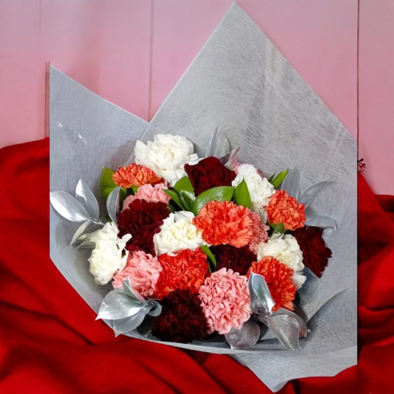 BOUQUET CON 20 CLAVELES RF912