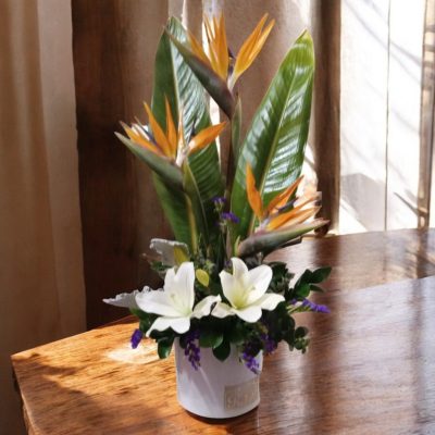 CILIDRO BLANCO CON 3 AVES DE PARAISO RF676