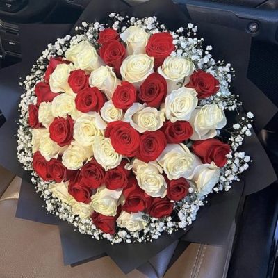 Buquet de 50 Rosas y Baby Breath  RFV211